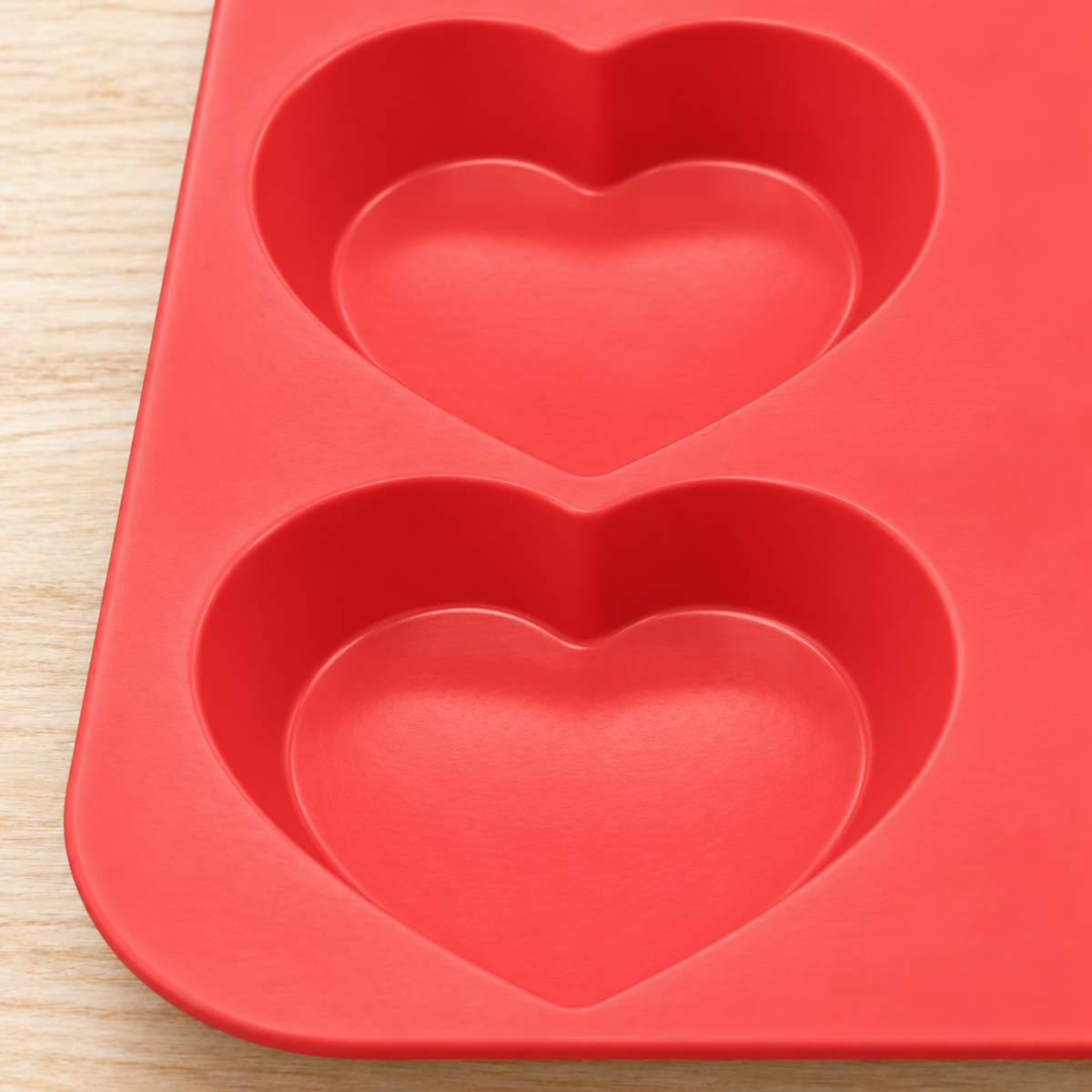 Heart Shaped Baking Mold — detail — product illustration